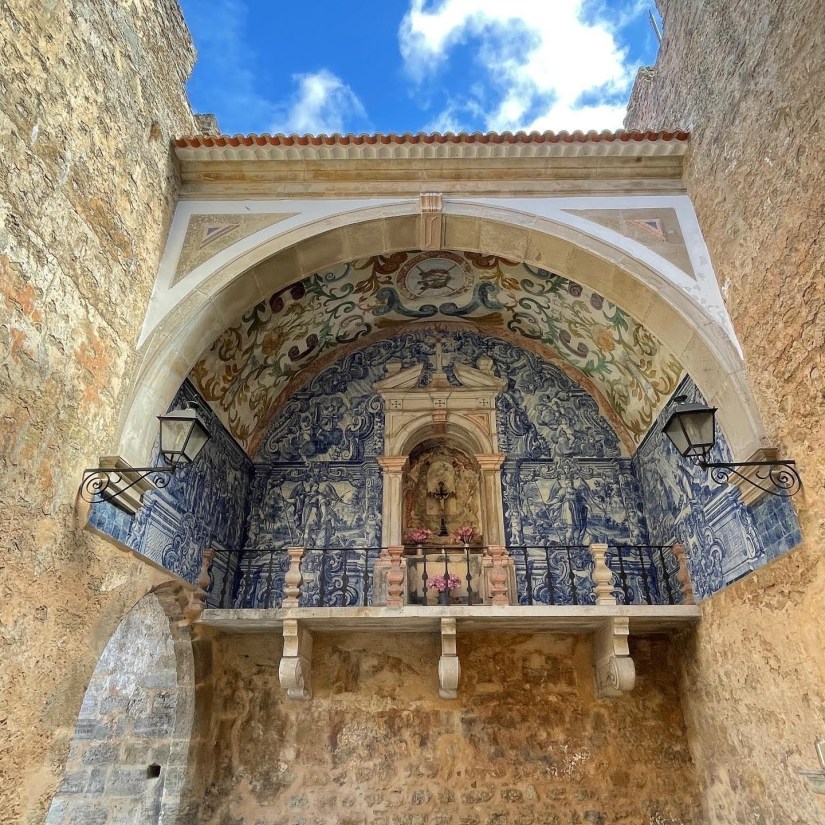 Half a Day in&nbsp;Óbidos